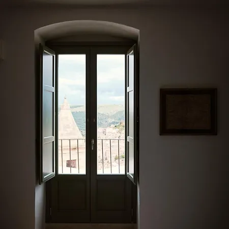 Casa Valentine